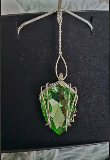 VERES™ Big Sparkle Peridot Green  DROP Dangle Drop Silver Lithuanian Crystal Pendant w 22 inch silvery chain-Large 30x22mm - Tartarian Treasures & Trinkets