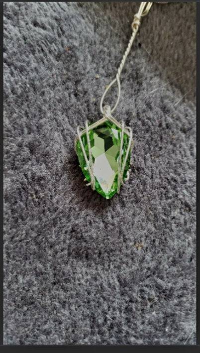 VERES™ Big Sparkle Peridot Green  DROP Dangle Drop Silver Lithuanian Crystal Pendant w 22 inch silvery chain-Large 30x22mm - Tartarian Treasures & Trinkets