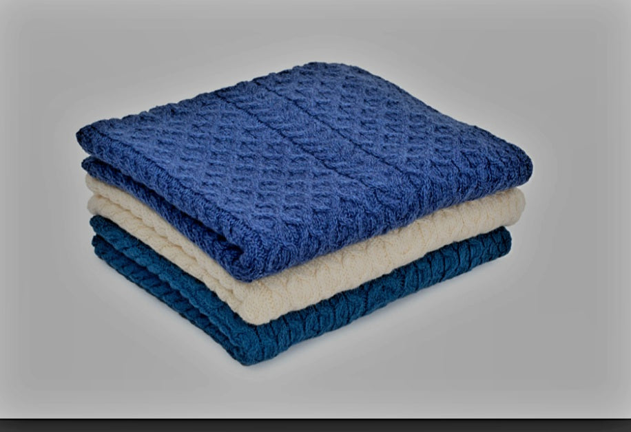 Stunning Thick Heavy  Patchwork Super Soft 100% Merino Wool Knit Throw 42" x 64" Natural Color