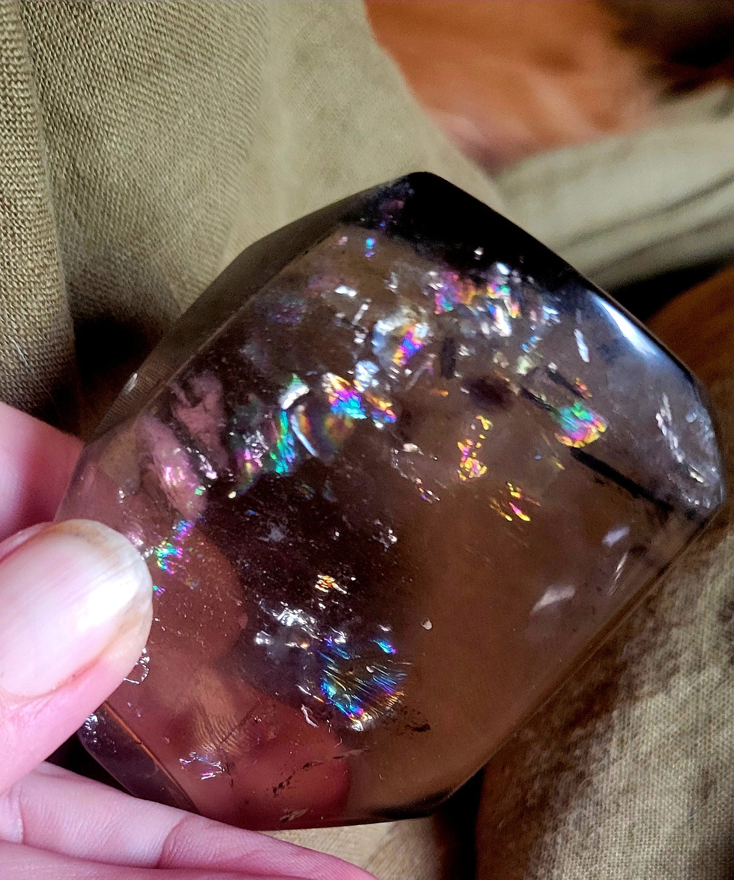 AAA Very Clear Brazilian Rainbow Smoky Quartz 183g Natural Earth Mined Untreated, Unheated, Natural Stone - Tartarian Treasures & Trinkets