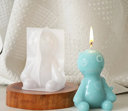 AVAIL NEXT WEEK Revenge Voodoo Doll Candle-Handmade Custom Beeswax w Spell Herbs, Alchemy Oils and Gemstones - Comes w 10 Pins 3.5inch tall - Tartarian Treasures & Trinkets